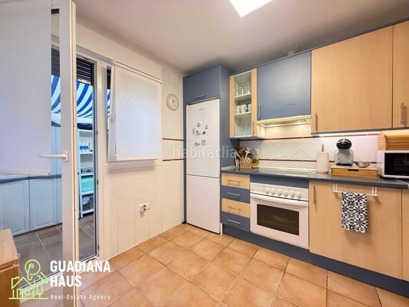 Foto 03552d24-80ca-4138-b1fd-9ae8c29037bf. Casa adossada a avenida rosalia de castro 5 a Costa Esuri Ayamonte