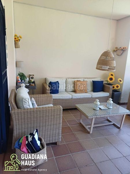 Foto 3e741f07-f0f8-4543-92a0-a9ea97040789. Casa adossada a avenida rosalia de castro 5 a Costa Esuri Ayamonte