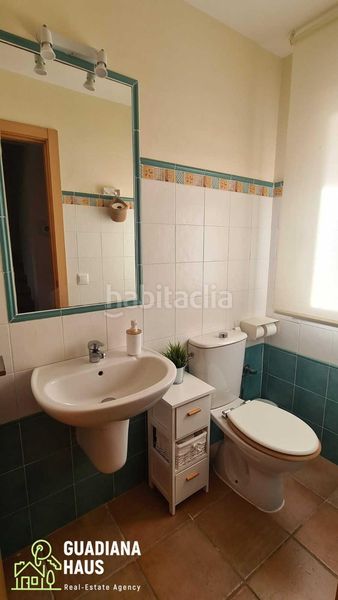 Foto 4be56808-3385-4559-b913-cc4b6108694a. Casa adossada a avenida rosalia de castro 5 a Costa Esuri Ayamonte