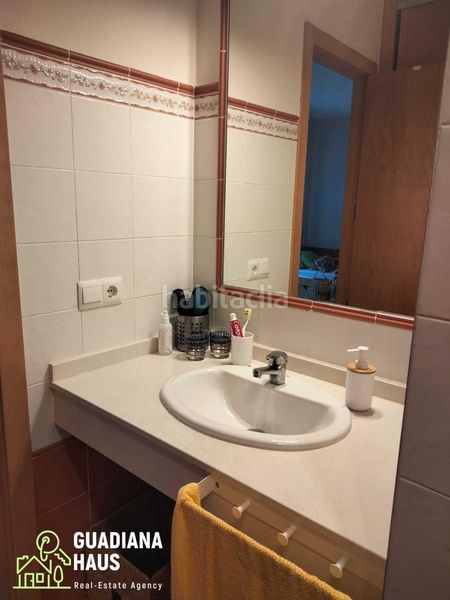 Foto 548381b8-64cf-4a5c-a921-fdfeb2d50fa3. Casa adossada a avenida rosalia de castro 5 a Costa Esuri Ayamonte