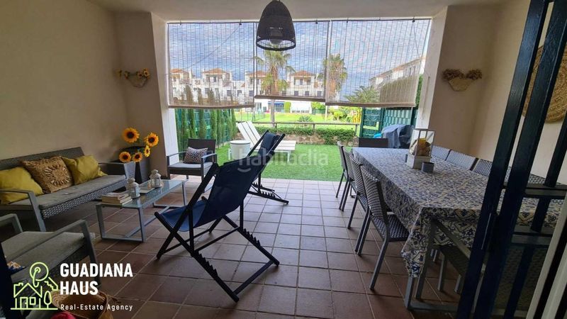 Foto 6e8b6765-f214-4937-bda1-5e4fafc0733d. Casa adossada a avenida rosalia de castro 5 a Costa Esuri Ayamonte