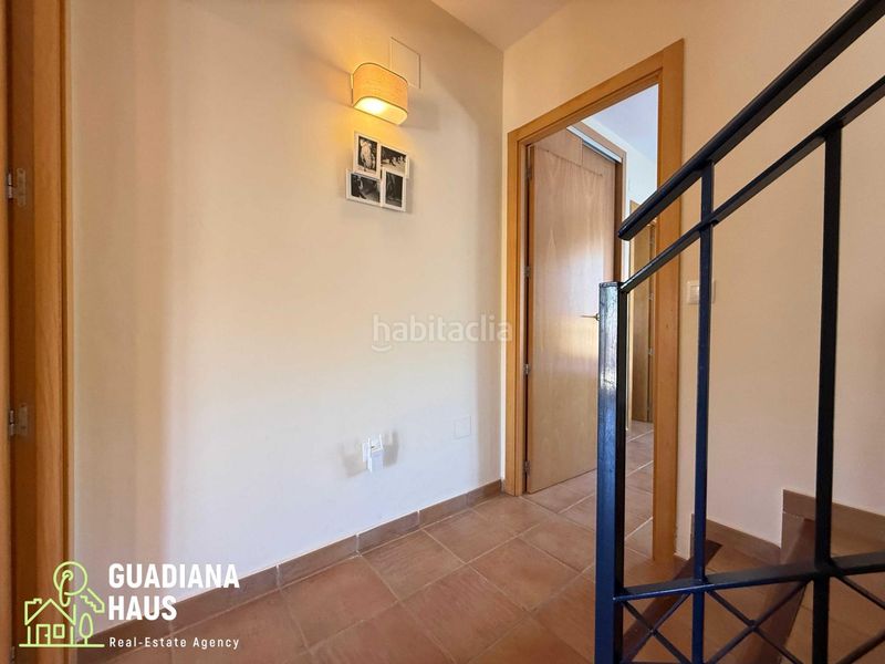 Foto 7c27026b-11ef-4d4b-93e1-9c037301430b. Casa adossada a avenida rosalia de castro 5 a Costa Esuri Ayamonte