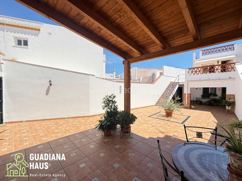 Foto dab6eaa1-1abb-4268-a7fa-59f327919543. Casa adosada en Ayamonte ciudad Ayamonte