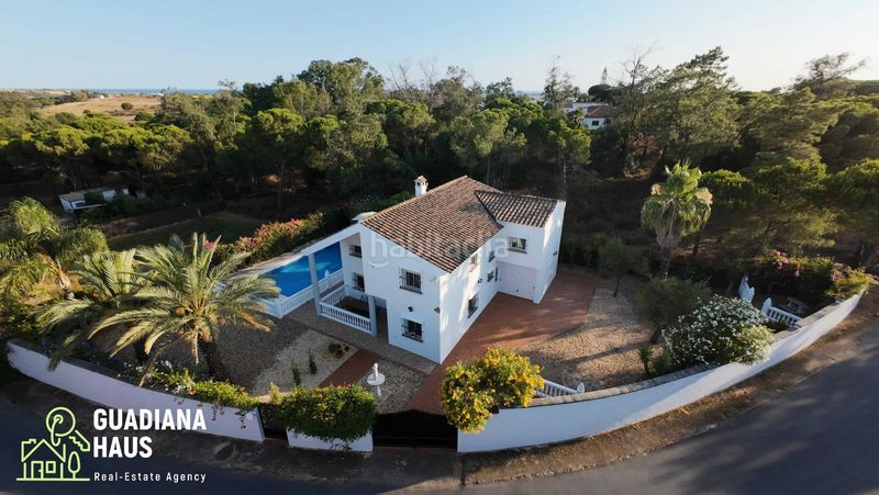 Foto 72a49ebf-71ef-42d8-bfa3-94e2ffad6f07. Chalet in palmeritas las 1 in Isla Cristina