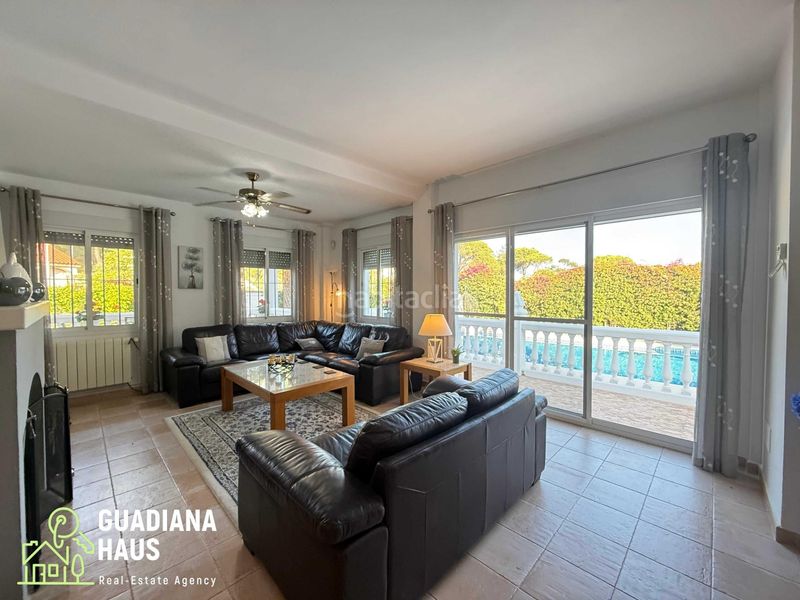 Foto ea3bc9ee-6b64-4639-a645-82830dfc9c5d. Chalet in palmeritas las 1 in Isla Cristina