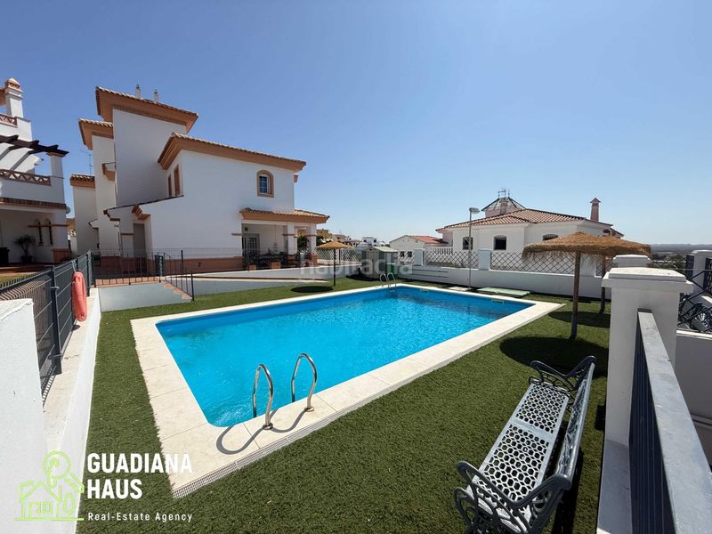 Foto 759b65ac-1059-4e29-9fb6-9432565e6f3a. Casa aparellada a sauces de los 44 a Ayamonte ciudad Ayamonte