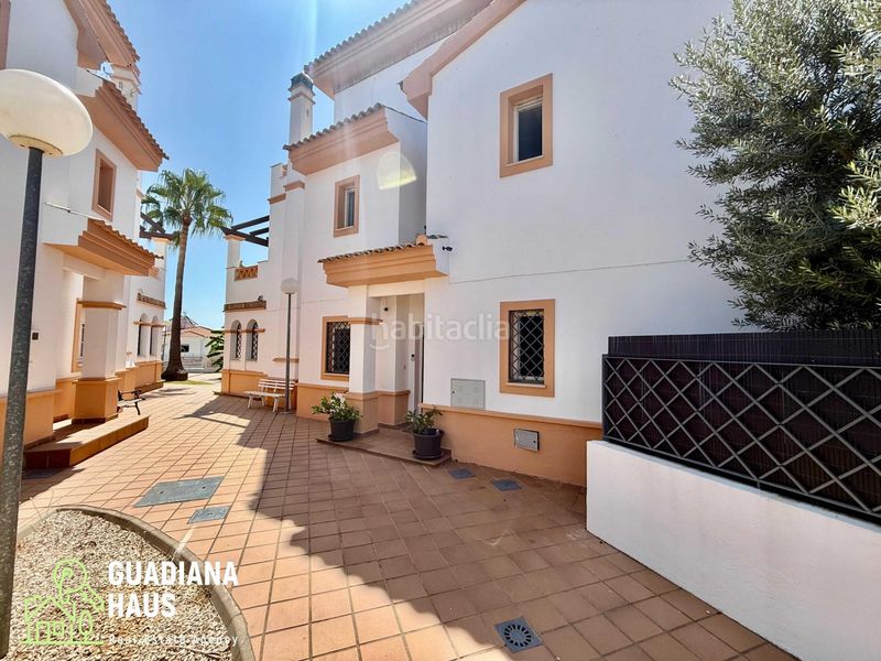 Foto c12d7bce-3007-457c-ac37-e5ac3587ba9d. Casa aparellada a sauces de los 44 a Ayamonte ciudad Ayamonte