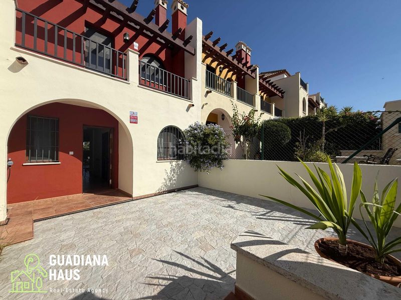 Foto b17115d1-b85f-4962-ae3d-54789bc3c3bc. Casa a schiera in miguel de unamuno 20 in Costa Esuri Ayamonte