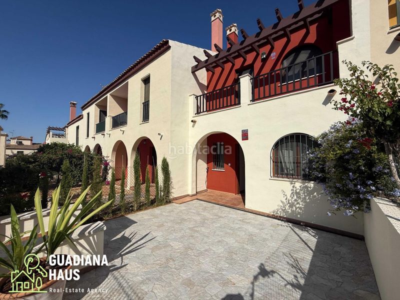 Foto dea34ad9-a66f-49e5-87cf-3151162b7516. Casa a schiera in miguel de unamuno 20 in Costa Esuri Ayamonte