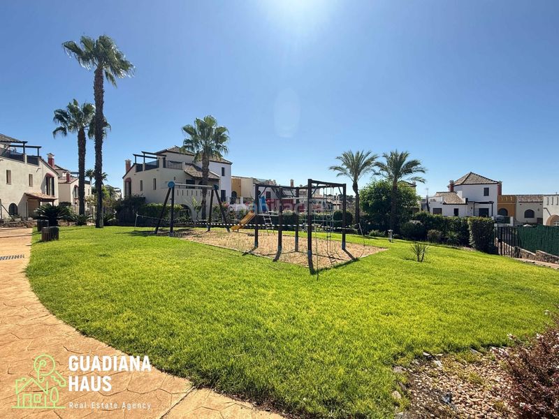 Foto cf16b67f-459c-4d2d-a958-ae9f320b3e3e. Casa adosada en Costa Esuri Ayamonte