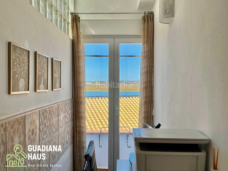 Foto db6bb41e-361d-4459-a182-51138a776a28. Casa adossada amb calefacció aparcament piscina a Ayamonte