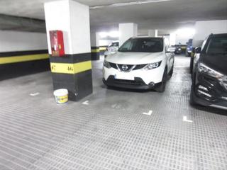 Affitto Posto auto in Avinguda de josep tarradellas 101. Plaza doble (uno detrás de otro)