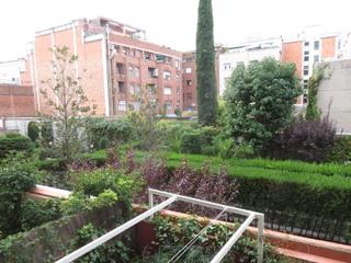 Appartamento  Carrer de guillem tell. Piso en venta en cl guillem tell