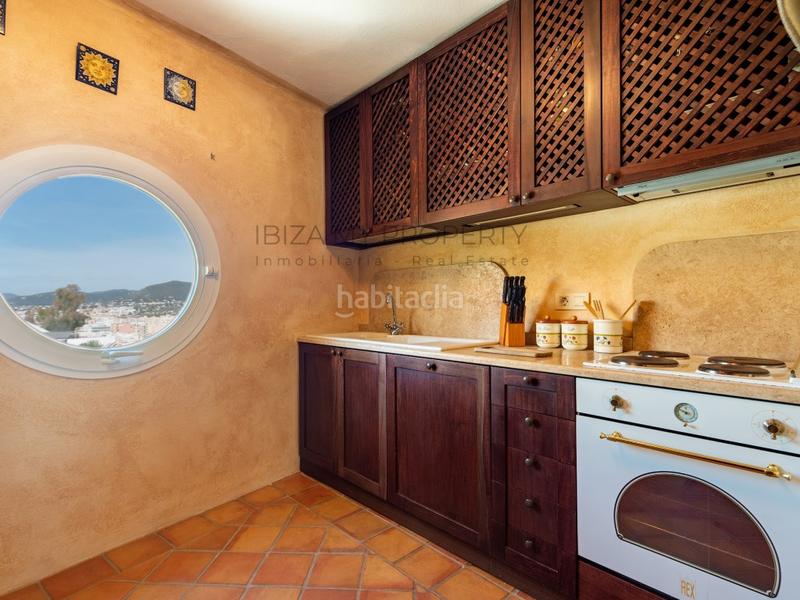 Foto 5ae2b381-d0ad-4577-98db-b315013191c3. Ático prestigioso ático dúplex en venta en dalt vila en Ibiza