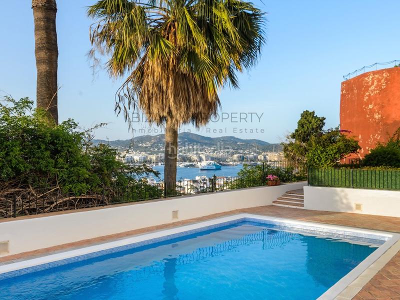 Foto b94eb5f0-2ab5-4e45-9cf1-cc11d085717f. Ático prestigioso ático dúplex en venta en dalt vila en Ibiza