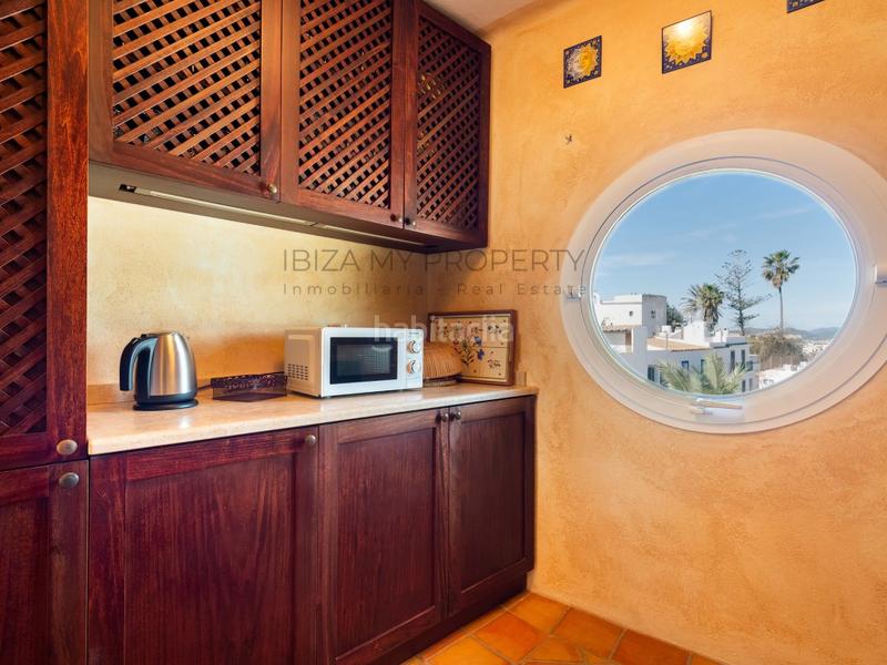 Foto defa5ffb-d10a-40ca-aee8-667112bea128. Ático prestigioso ático dúplex en venta en dalt vila en Ibiza