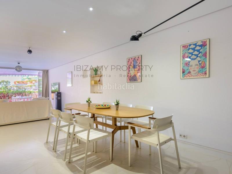 Foto e46a25dd-1fb3-4a87-bac9-8c072247cdc3. Lloguer apartament amb aparcament piscina a Marina Botafoc-Talamanca Ibiza