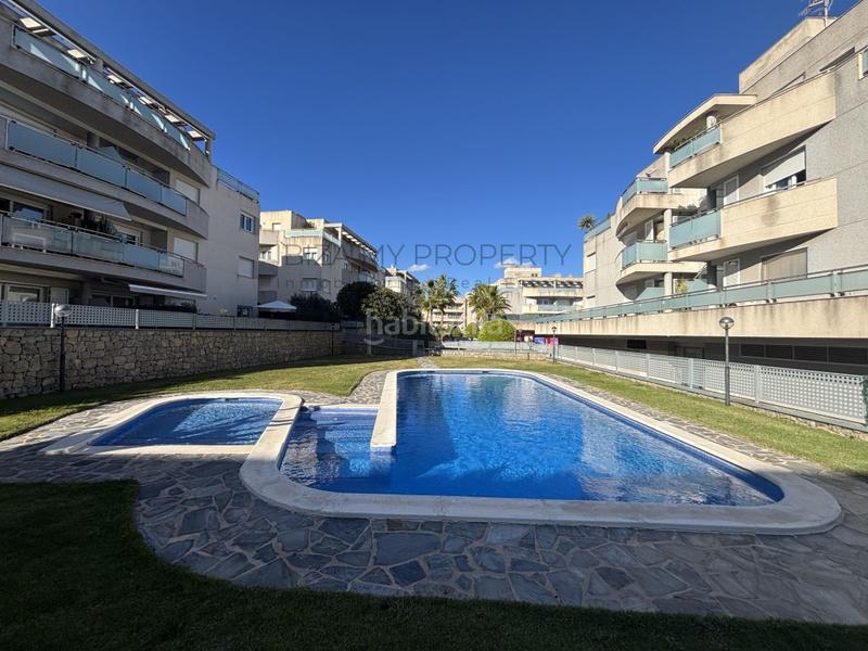 Foto 548c1c7d-ec27-41d5-b637-9725ba131a13. Appartement avec parking piscine dans Ses Figueretes - Platja d'en Bossa - Cas Serres Ibiza