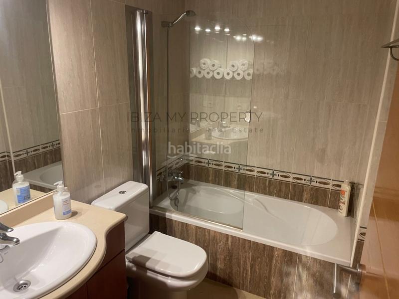 Foto bddfb8b1-ee24-4a2d-a81d-6b261ca2f990. Appartement avec parking piscine dans Ses Figueretes - Platja d'en Bossa - Cas Serres Ibiza