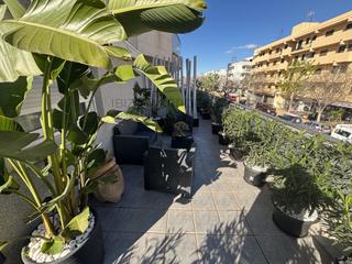 Apartament  N/a. Estupendo apartamento a un paso del centro de ibiza.