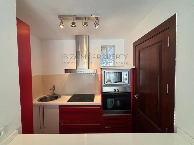 Foto d5d3d5d1-8c32-4c98-b262-25963c86c874. Lloguer apartament amb aparcament a Cala Vedella-Cala Tarida Sant Josep de sa Talaia