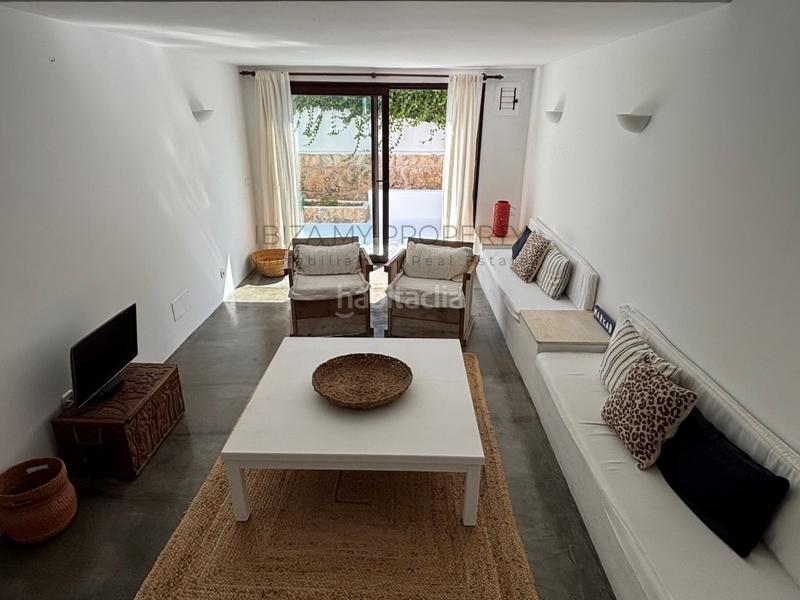Foto e707c554-8962-4f40-8474-97e6f1ea4079. Lloguer apartament amb aparcament a Cala Vedella-Cala Tarida Sant Josep de sa Talaia
