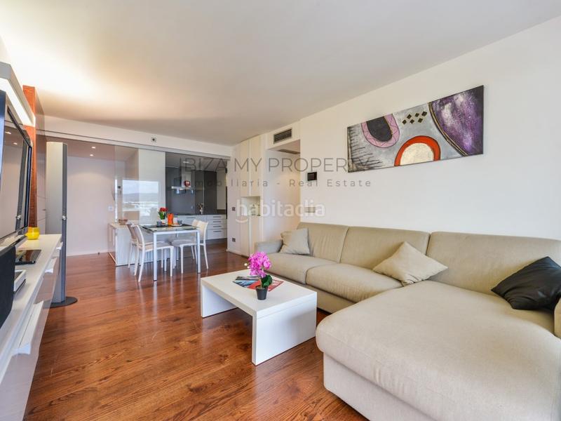 Foto 5982d338-ed48-4f53-a1d6-70afd80ee2bc. Location appartement avec parking piscine dans Marina Botafoc-Talamanca Ibiza