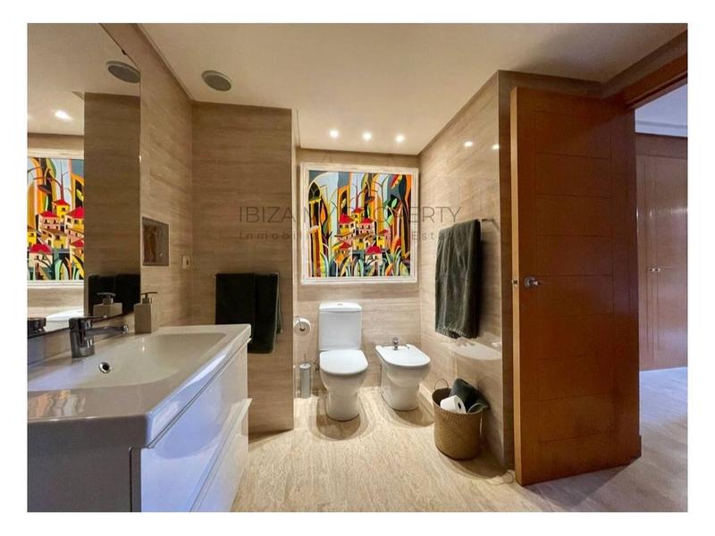 Foto 07ca8415-7640-48e6-8815-3a2fffe1e3ef. Affitto piccolo appartamento con parcheggio piscina in Santa Eulària