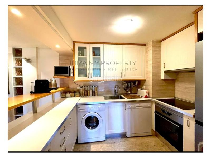 Foto 236b4c46-f250-43b5-8252-453110184b36. Location appartement avec parking piscine dans Roca Llisa Santa Eulària