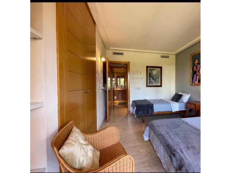 Foto 81f88829-01a7-4b82-8419-0ab2ba303078. Location appartement avec parking piscine dans Roca Llisa Santa Eulària