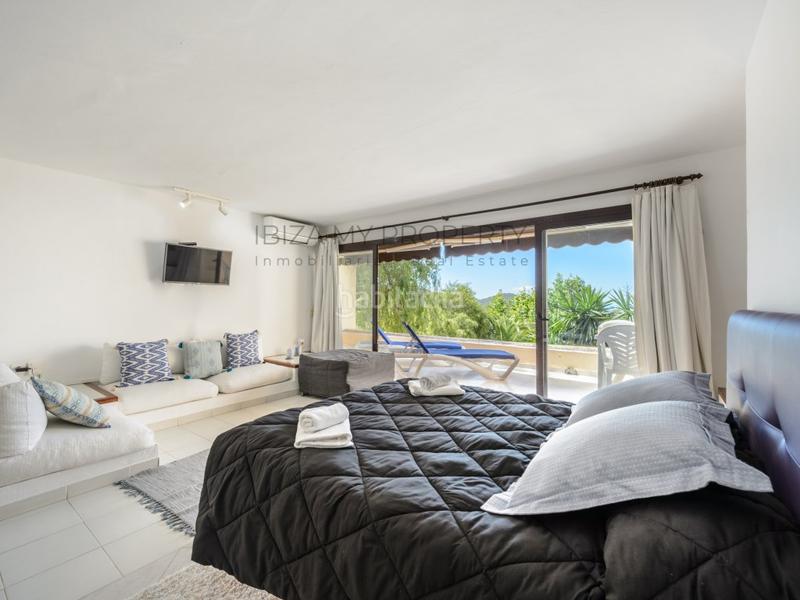 Foto 6106f3f8-cc8e-4471-887b-5bd7524e9589. Miete reihenhaus in Can Furnet Santa Eulària