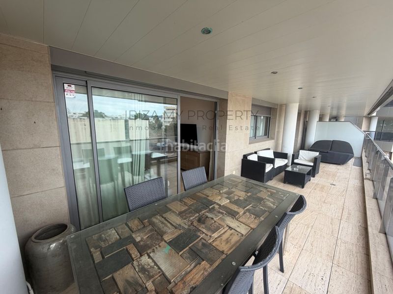 Foto 412029a7-137a-42bd-93a8-81ce5d5bfe9b. Lloguer apartament a Marina Botafoc-Talamanca Ibiza