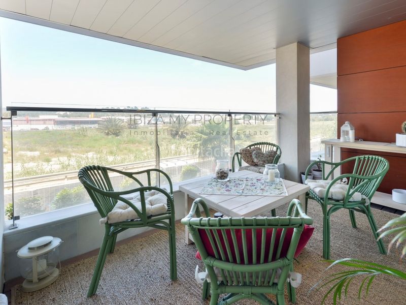 Foto b7916aef-218f-47ec-8042-2050c24e5920. Apartament amb aparcament piscina a Marina Botafoc-Talamanca Ibiza