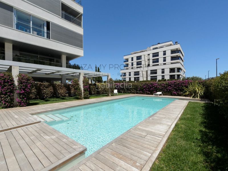 Foto d14ec865-182c-42e6-bce6-7c4ccd84ee47. Apartament amb aparcament piscina a Marina Botafoc-Talamanca Ibiza