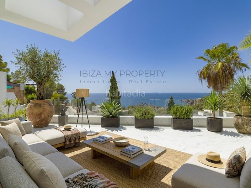 Foto b315fee2-6984-486d-b439-ebe712f1b361. Xalet amb aparcament piscina a Roca Llisa Santa Eulària