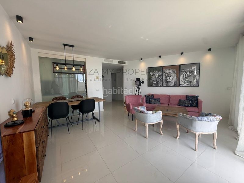 Foto 02d249d3-2429-4f30-ad35-3980d3e77036. Miete appartement mit parking in Ses Figueretes - Platja d'en Bossa - Cas Serres Ibiza