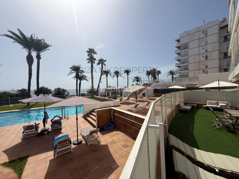 Foto e11dffe1-1825-4dbe-b0ac-290f961fec2f. Miete appartement mit parking in Ses Figueretes - Platja d'en Bossa - Cas Serres Ibiza