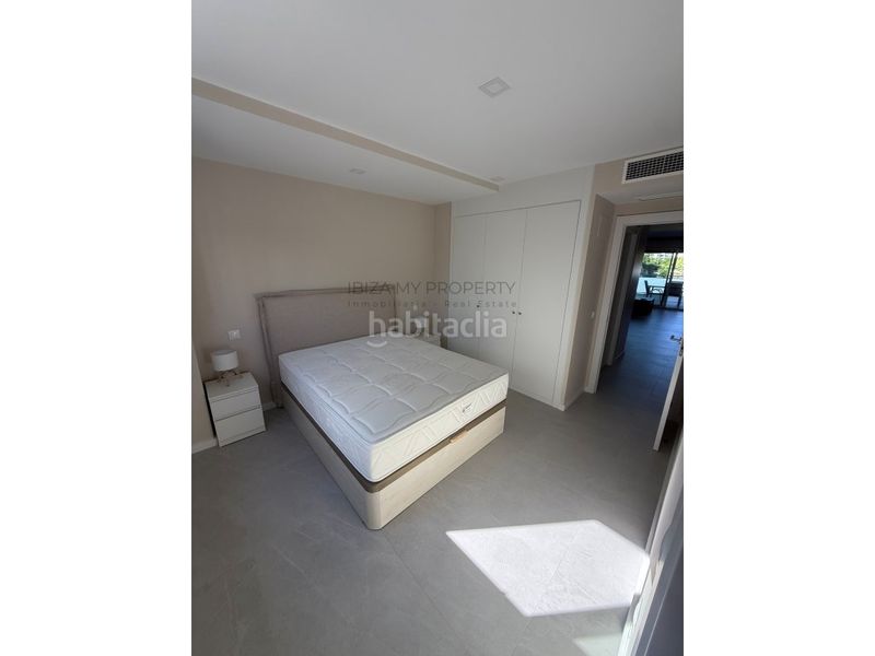 Foto ad8c086f-3f8d-4c74-afbf-6c6caac2a758. Lloguer apartament amb aparcament a Ses Figueretes - Platja d'en Bossa - Cas Serres Ibiza