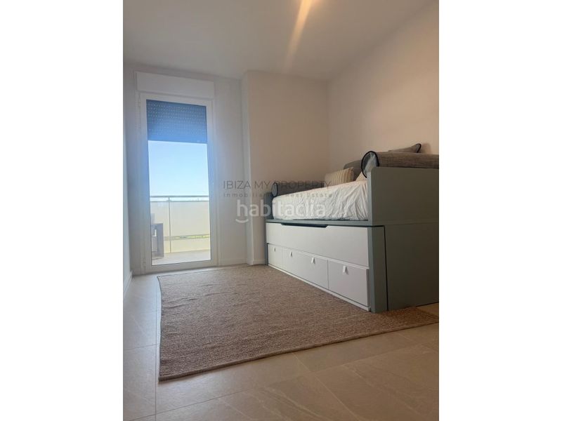 Foto 1c536986-974c-418f-b5bc-376d42db671d. Location appartement avec parking dans Ses Figueretes - Platja d'en Bossa - Cas Serres Ibiza