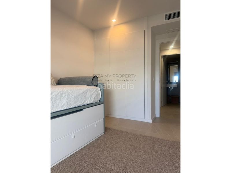 Foto e3b2605f-34f4-4eff-8d86-9260aea21149. Location appartement avec parking dans Ses Figueretes - Platja d'en Bossa - Cas Serres Ibiza
