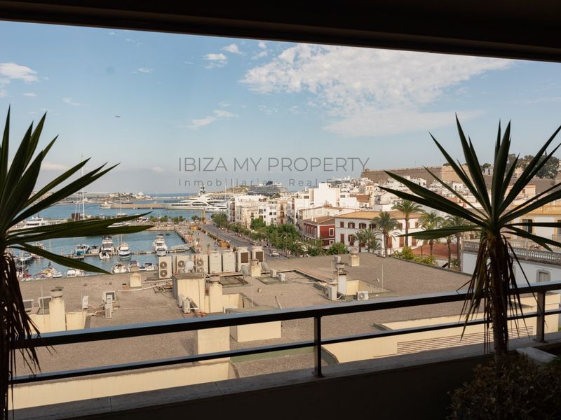 Foto aa40e18c-449d-41f8-bb63-c6a42d8df8be. Miete haus in S´Eixample-Can Misses Ibiza