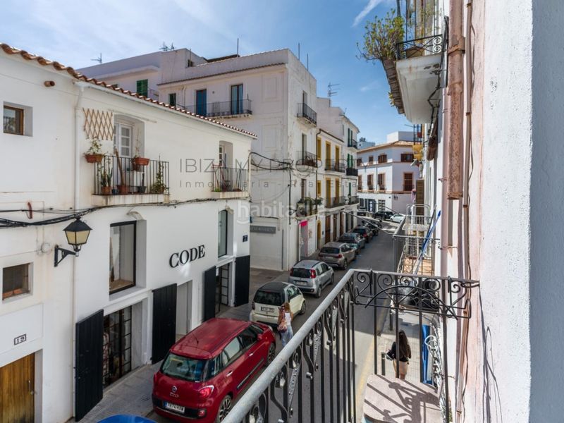 Foto e98da56f-0ad4-45ce-bafa-8d03c24653c7. Apartament a Dalt Vila-La Marina Ibiza