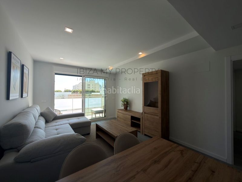 Foto 9fb2a935-c106-4c2b-89da-387cd5bcb689. Lloguer apartament amb aparcament piscina a Ses Figueretes - Platja d'en Bossa - Cas Serres Ibiza