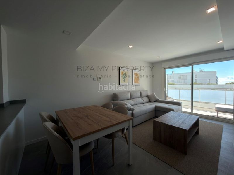 Foto db48e786-4883-4c9e-8c52-51ba8e3dc0ea. Lloguer apartament amb aparcament piscina a Ses Figueretes - Platja d'en Bossa - Cas Serres Ibiza
