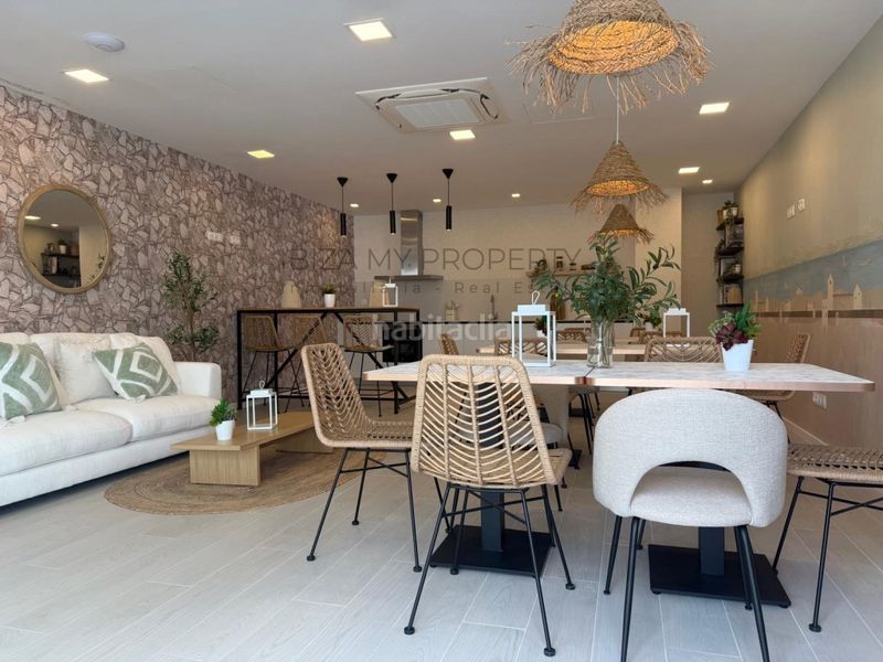 Foto dd70f96a-093e-4a5a-8dd2-e8af3038b29d. Lloguer apartament amb aparcament piscina a Ses Figueretes - Platja d'en Bossa - Cas Serres Ibiza