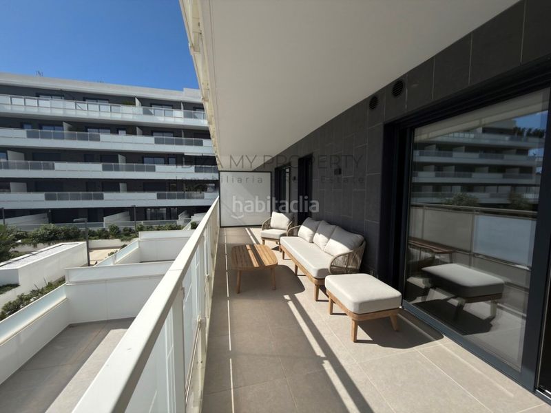 Foto ebb88e75-d96a-4a60-b9a6-2825f267ebb9. Lloguer apartament amb aparcament piscina a Ses Figueretes - Platja d'en Bossa - Cas Serres Ibiza