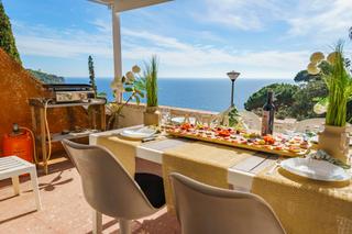 Casa a Canyelles. Casa independiente en venta en urbanización cala canyelles