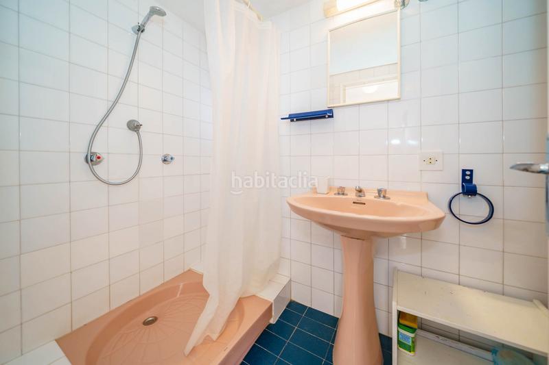 Foto 1ae11dbc-86ae-4dab-b58a-bd00b9d9db66. Casa con parcheggio piscina in Canyelles Lloret de Mar