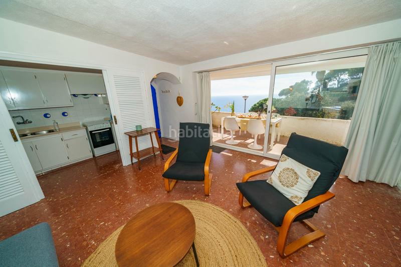 Foto 351f6b80-a904-44a0-8a4b-6aa366dc2096. Casa con parcheggio piscina in Canyelles Lloret de Mar