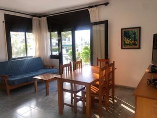 Apartament  Camí del prat. Apartamento planta baja en la playa
